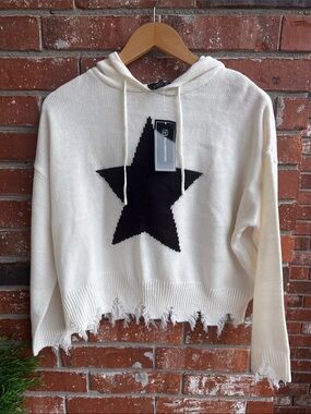 Just Polly  Cream Sweater with Black Star
